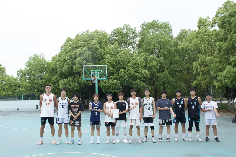 悦动青春，群雄逐鹿展风采——工...